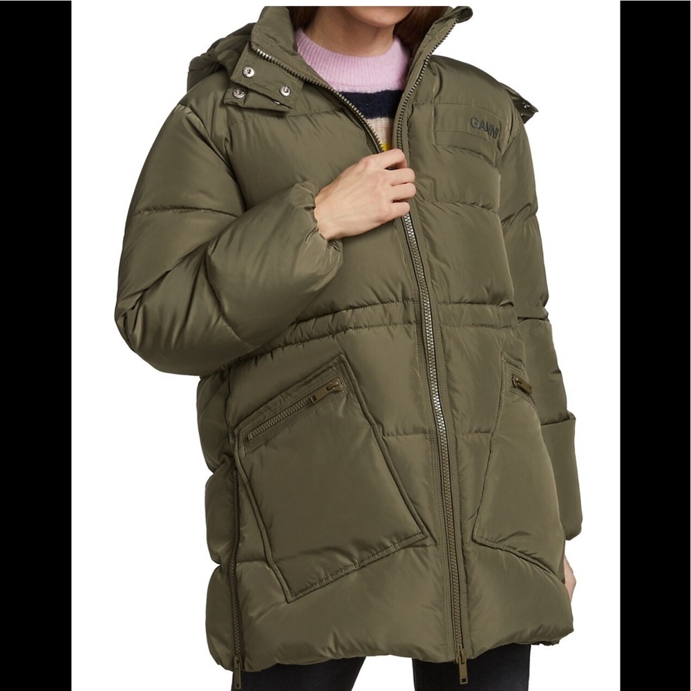 GANNI Oversized Puffer Coat